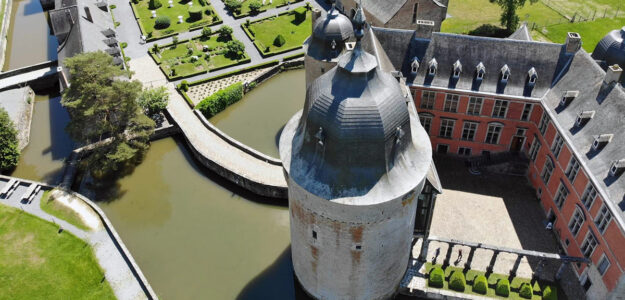 Château de Lavaux-Sainte-Anne