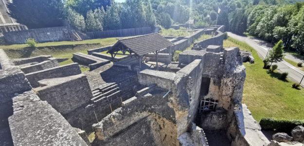 Forteresse Médiévale de Châtel sur Moselle