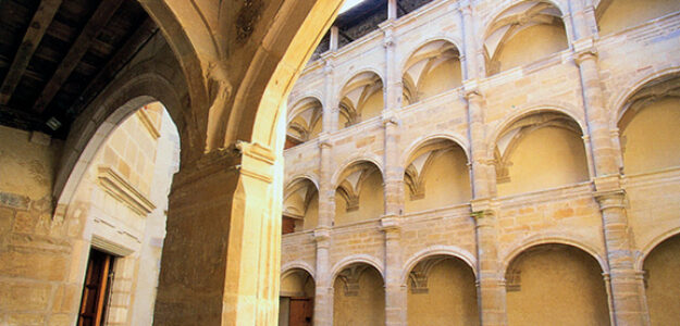 Maison Carrée de Nay