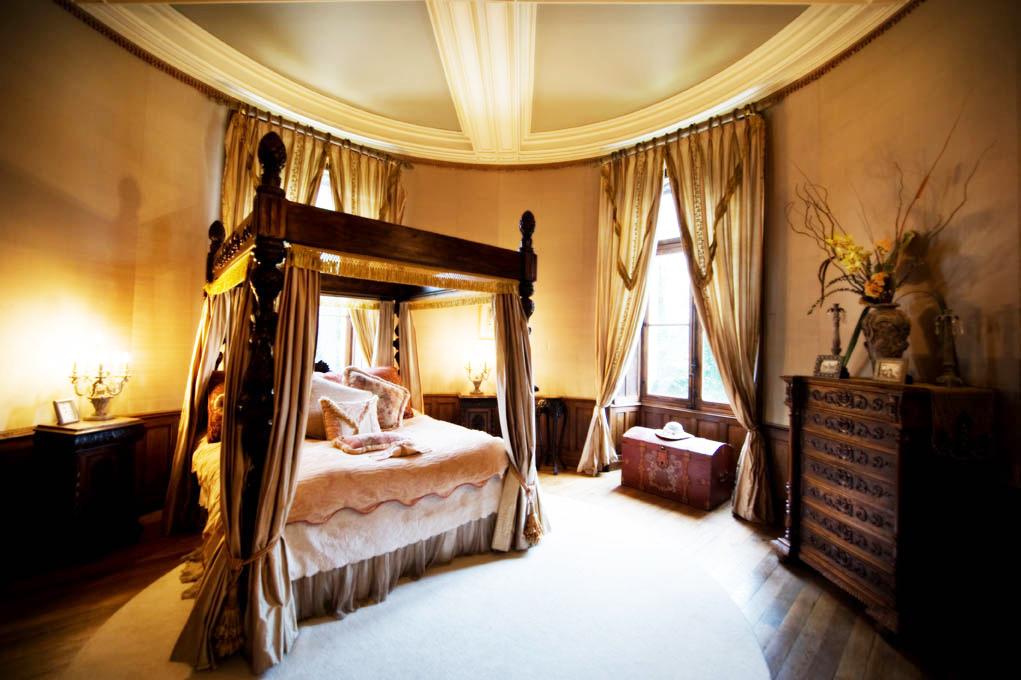 Suite de la Tour Château de Challain, location exclusive, Angers, Anjou, Maine-et-Loire, Val de Loire, France, Europe