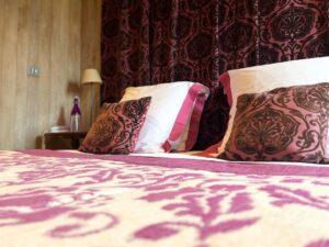 chambre supérieure Richard Cœur de Lion lit